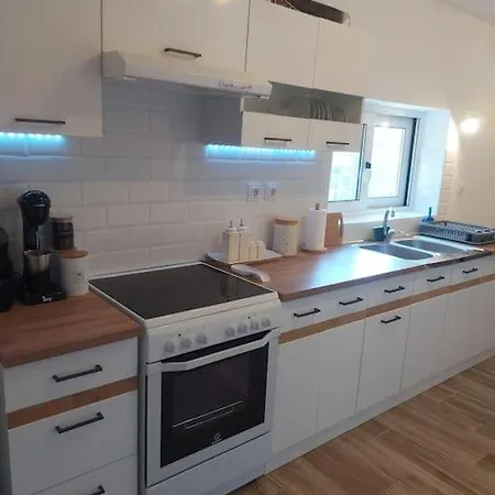 Σπίτι διακοπών Houlia με δωρεάν χώρο στάθμευσης Στενιές