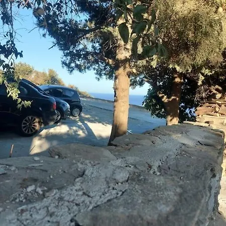 Houlia με δωρεάν χώρο στάθμευσης * Stenies