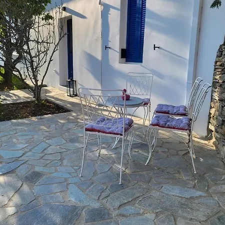 Holiday home Houlia με δωρεάν χώρο στάθμευσης Stenies