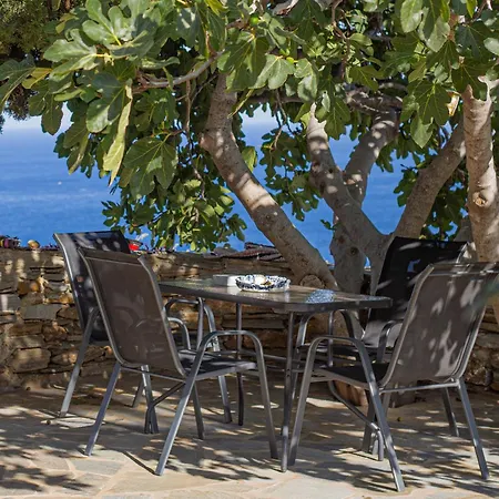Houlia με δωρεάν χώρο στάθμευσης בית נופש *